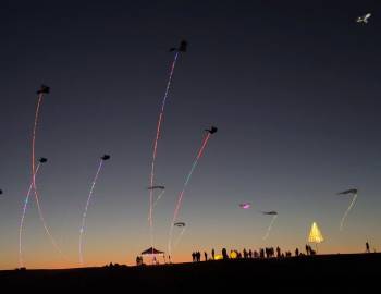 Kites with Lights 