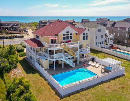 Don't Worry Beach Happy semi oceanfront home in Nags Head