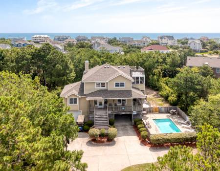 School Daze oceanside home in Corolla, NC School Daze oceanside home in Corolla, NC