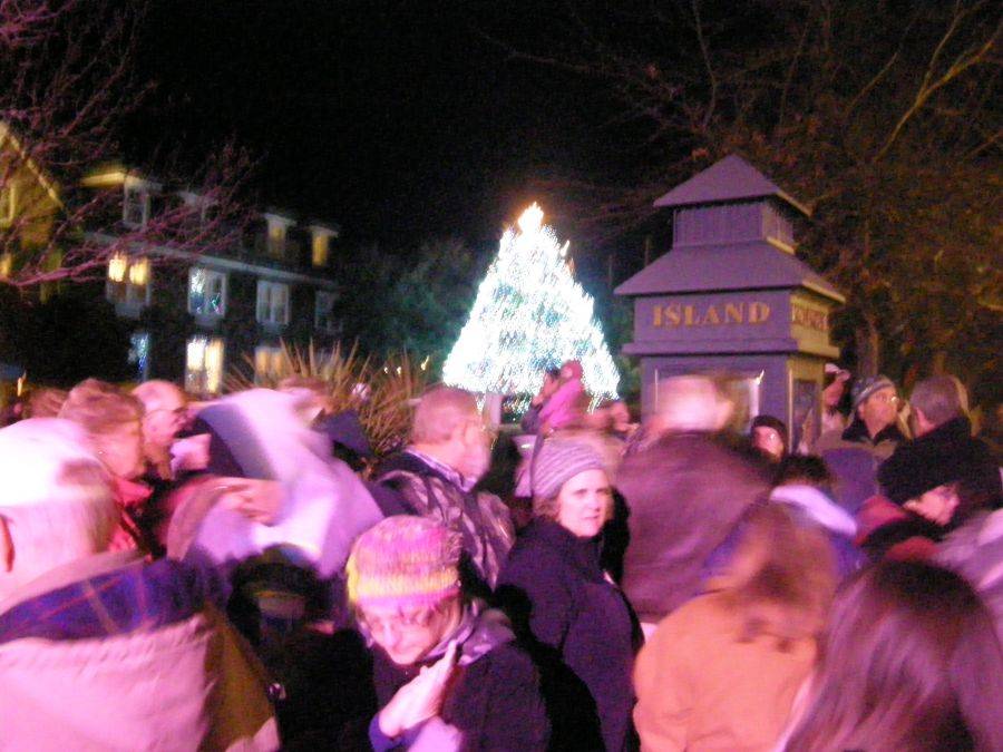 Town of Manteo Christmas by the Sea Showcase Sun Realty
