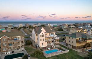 A Lot Of Sol Semi Oceanfront Home in South Nags Head
