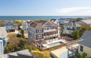 Forty Steps Closer semi oceanfront home in Corolla